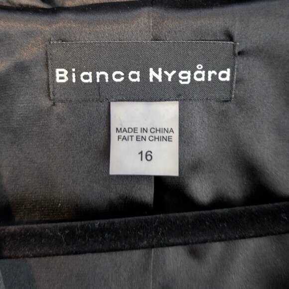 V. Bianca Nygard Metallic Floral Tux Blazer - Picture 8 of 9